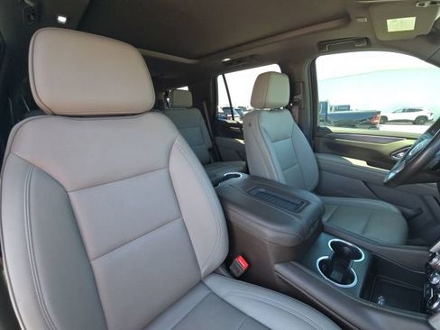 Used 2023 GMC Yukon SLT AWD/4WD image 21