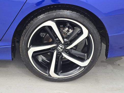 Used 2022 Honda Accord Sport image 47