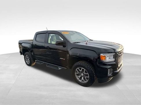 Used 2022 GMC Canyon AT4 image 3