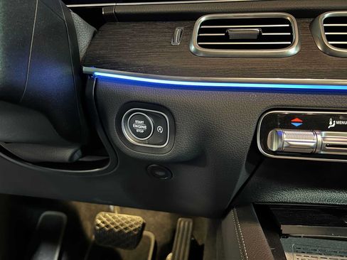 Certified 2026 Mercedes-Benz GLE 450 4MATIC image 32