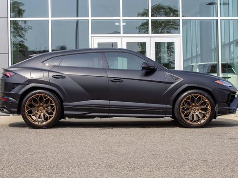 Used 2023 Lamborghini Urus S AWD/4WD image 4