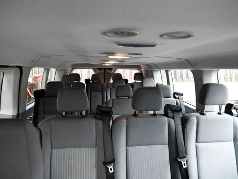 Used 2015 Ford Transit 350 XLT image 21