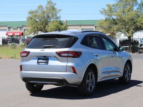 Used 2023 Ford Escape ST-Line Select w/ Tech Pack #1 AWD/4WD image 5