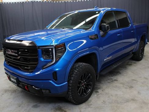 Used 2023 GMC Sierra 1500 AT4X AWD/4WD image 3