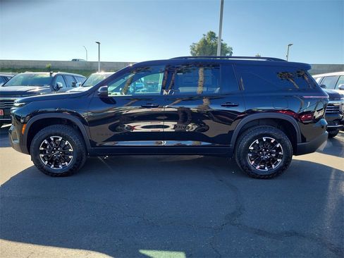 New 2026 Chevrolet Traverse Z71 w/ LPO, Floor Liner Package image 23