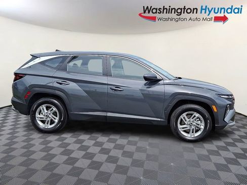 Certified 2026 Hyundai Tucson SE image 7