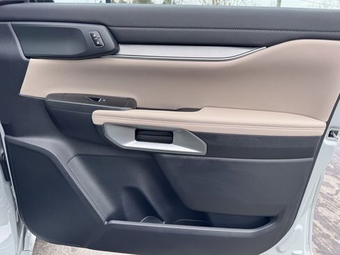 Used 2024 Ford Ranger Lariat image 25