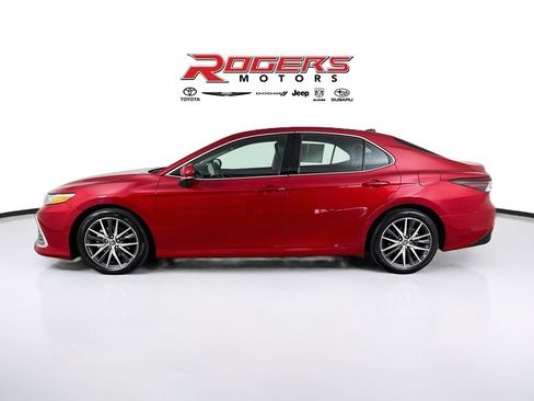 Certified 2024 Toyota Camry XLE w/ Navigation Package AWD/4WD image 9