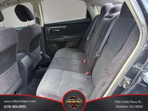 Used 2013 Nissan Altima 2.5 S FWD image 21