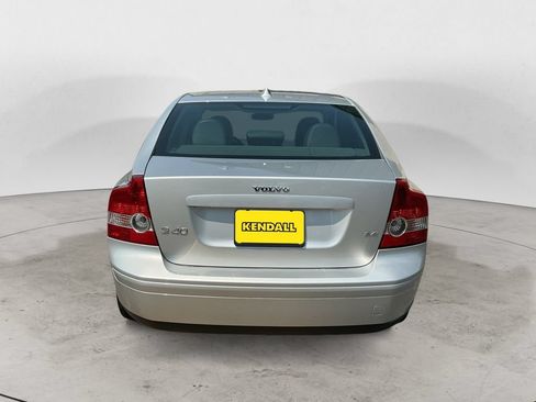 Used 2007 Volvo S40 2.4i FWD image 6