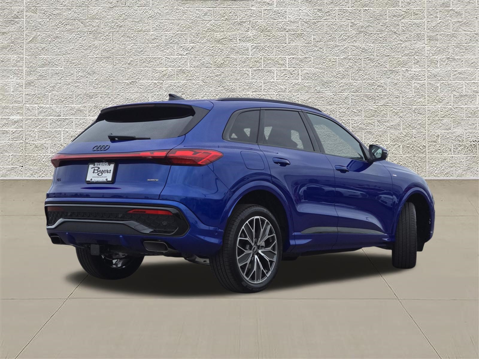 New 2026 Audi Q5 Premium AWD/4WD image 7