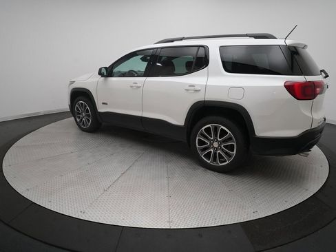 Used 2019 GMC Acadia SLT image 12