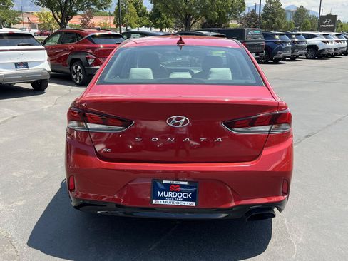 Used 2018 Hyundai Sonata SE FWD image 9