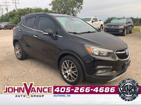 Used 2018 Buick Encore Sport Touring FWD image 9