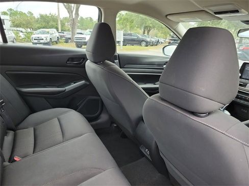 Used 2024 Nissan Altima 2.5 SV image 28