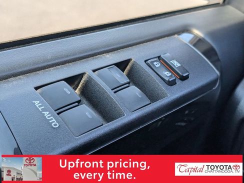 Used 2024 Toyota 4Runner TRD Off-Road image 15