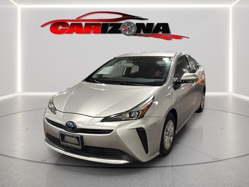 Used 2019 Toyota Prius LE w/ Preferred Accessory Package FWD image 12