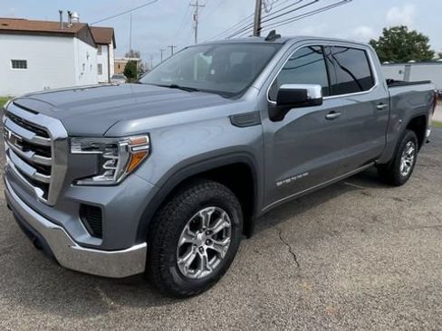 Used 2020 GMC Sierra 1500 SLE w/ SLE Value Package AWD/4WD image 6