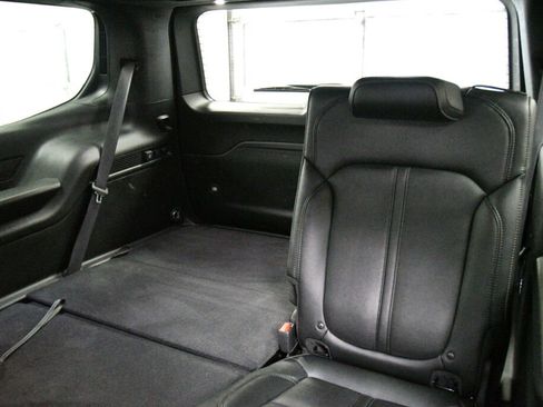 Used 2024 Jeep Wagoneer Series II image 24