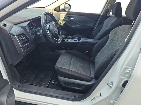Used 2023 Nissan Rogue SV AWD/4WD image 13