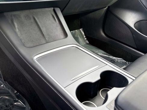 Used 2021 Tesla Model 3 Standard Range Plus image 28