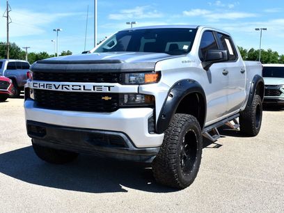 Used 2019 Chevrolet Silverado 1500 Custom w/ Custom Convenience Package