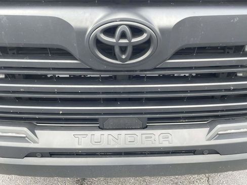 Used 2024 Toyota Tundra SR5 w/ SR5 Convenience Package AWD/4WD image 7