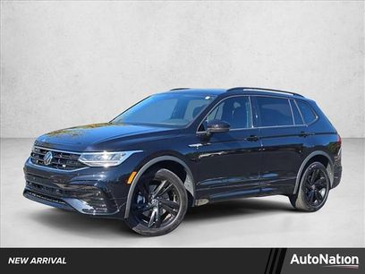 Certified 2024 Volkswagen Tiguan SE R-Line