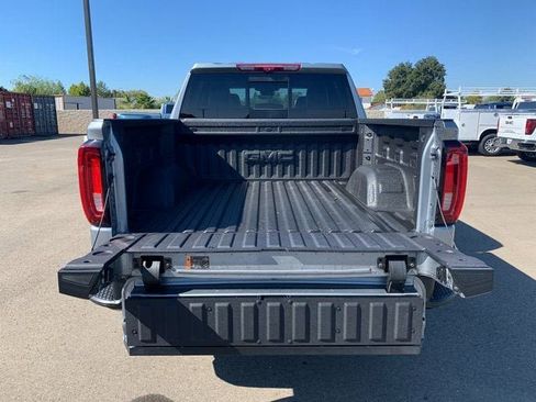 New 2026 GMC Sierra 1500 AT4X AWD/4WD image 6