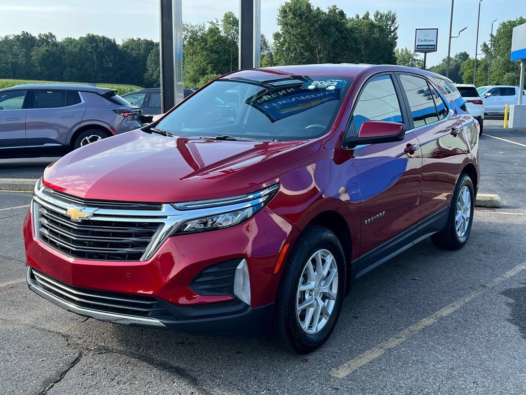 Certified 2023 Chevrolet Equinox LT AWD/4WD image 10