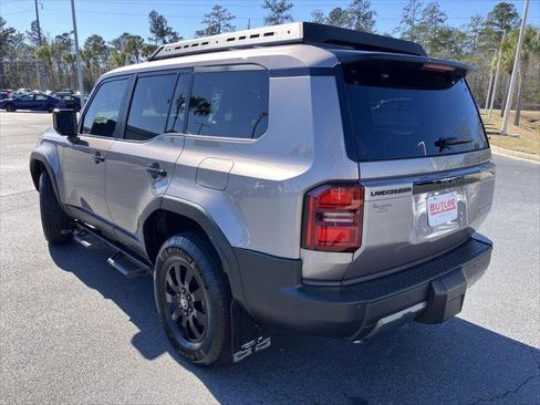 Certified 2024 Toyota Land Cruiser image 3