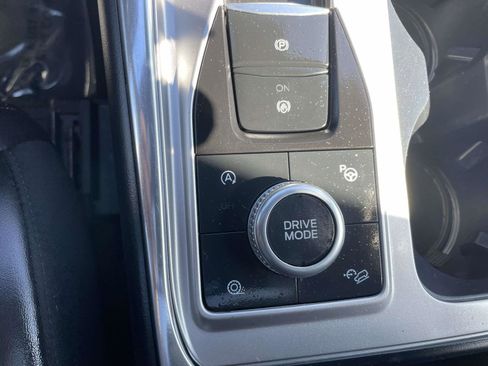 Used 2020 Ford Explorer Platinum AWD/4WD image 37