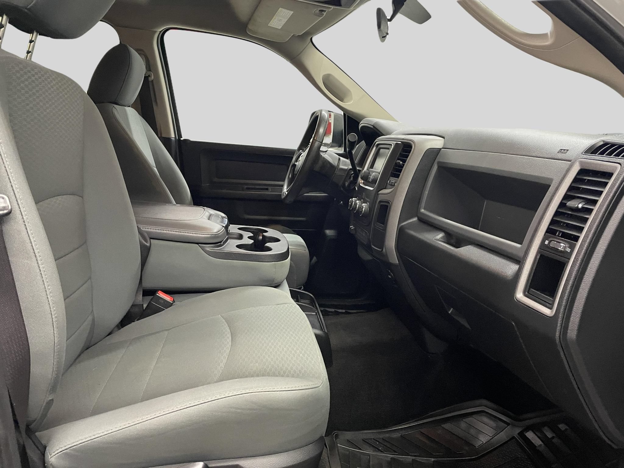 Used 2017 RAM 2500 Tradesman w/ Chrome Appearance Group AWD/4WD image 10
