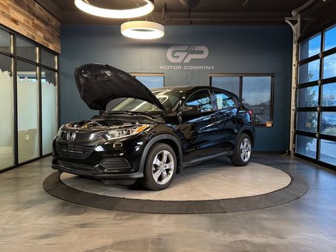 Used 2021 Honda HR-V LX image 23