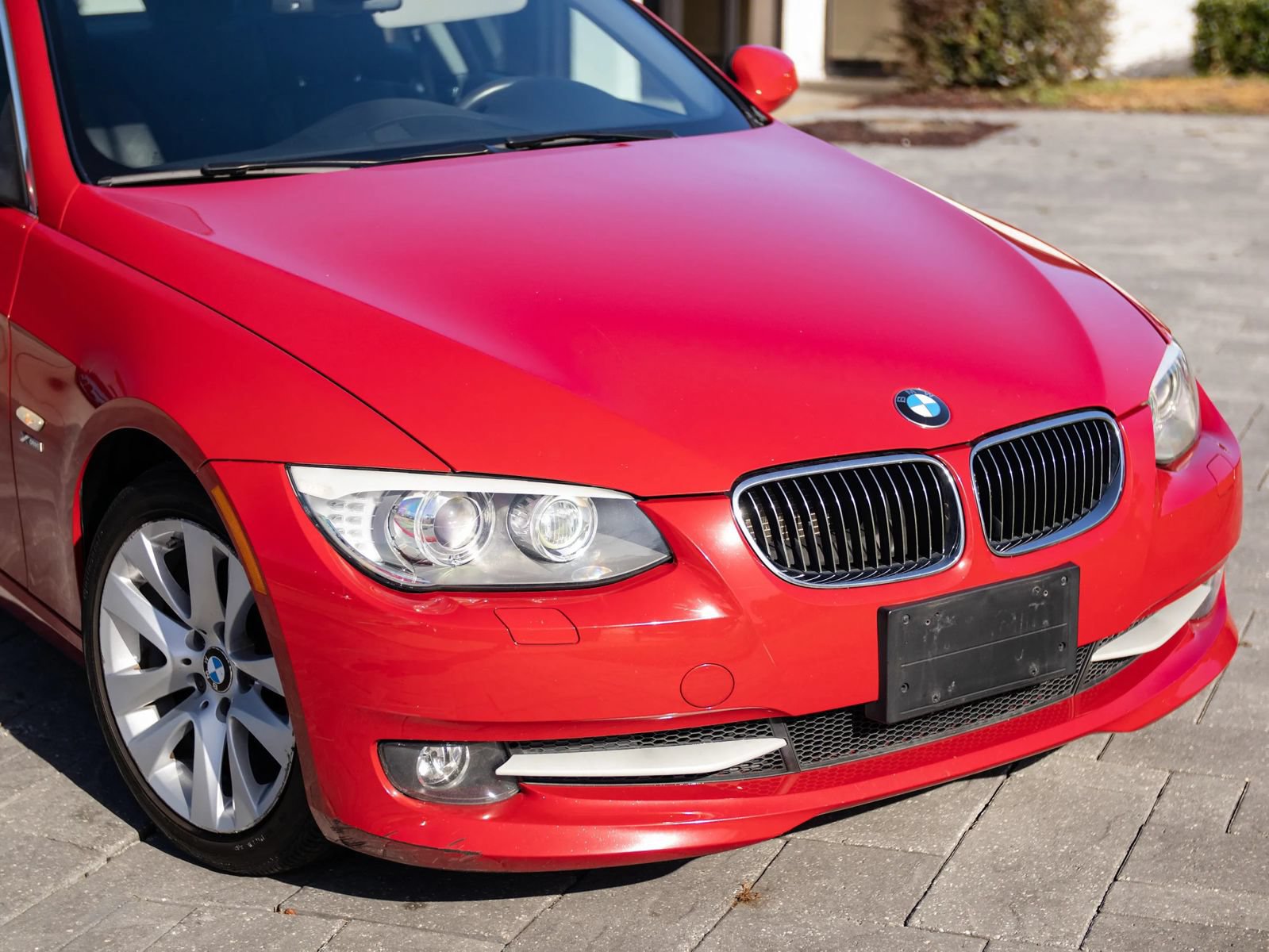Used 2013 BMW 328i xDrive Coupe AWD/4WD image 3