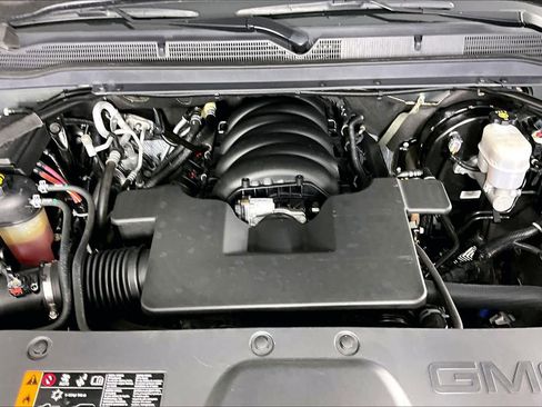 Used 2020 GMC Yukon SLE w/ SLE Value Package image 32