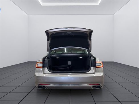 Used 2020 Lincoln Continental Reserve image 20