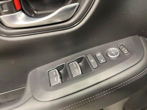 New 2027 Honda HR-V EX-L image 14