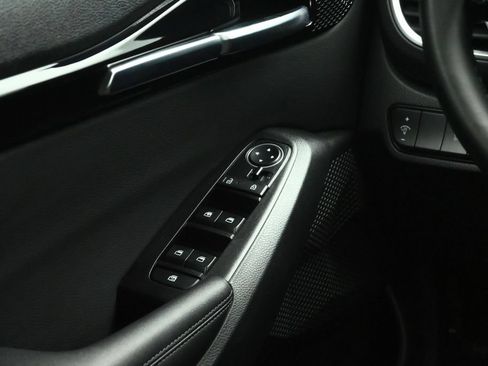 Certified 2024 Kia Seltos S FWD image 41
