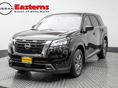 Used 2025 Nissan Pathfinder S