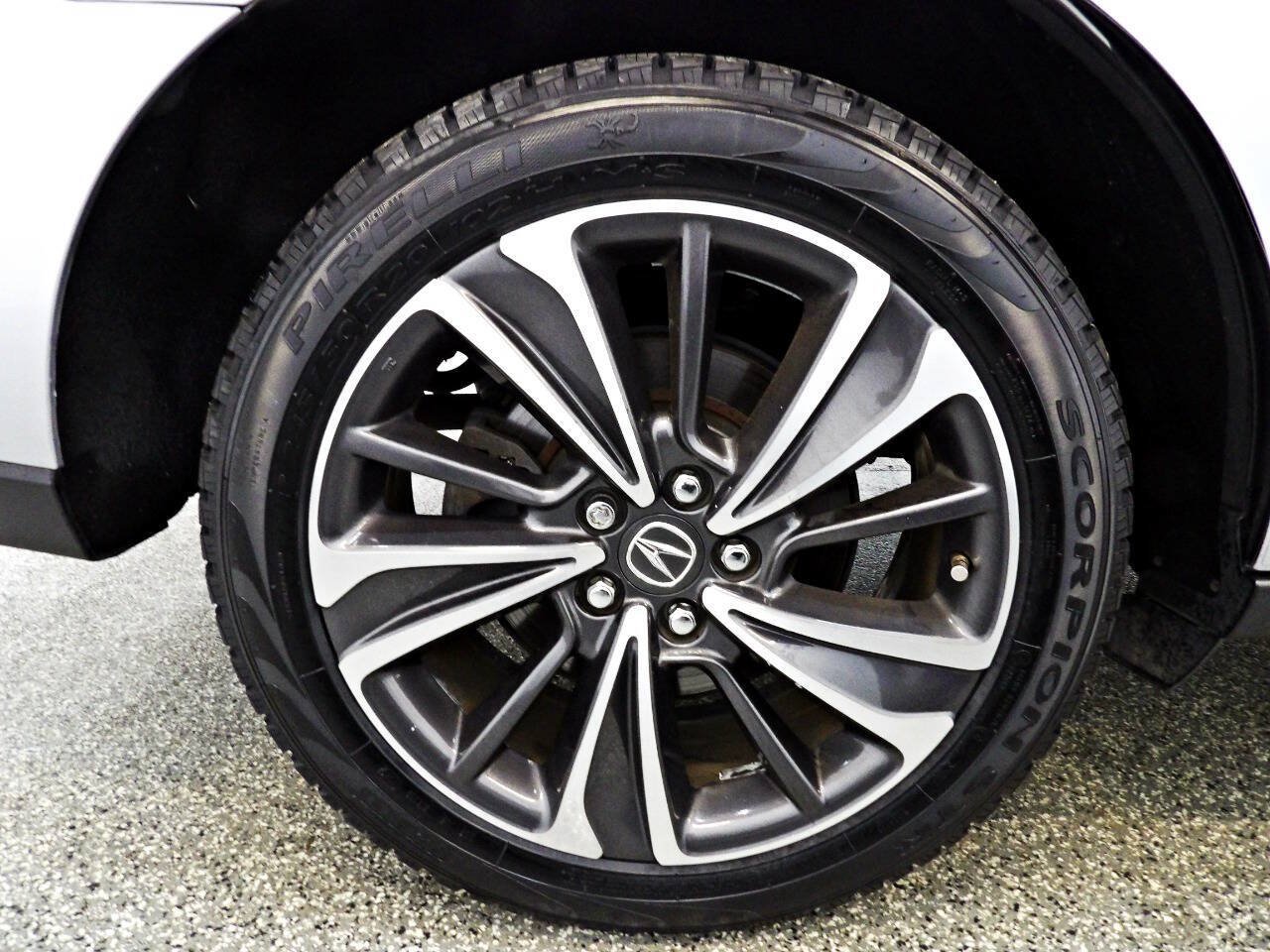 Used 2020 Acura MDX w/ Technology Package FWD image 23