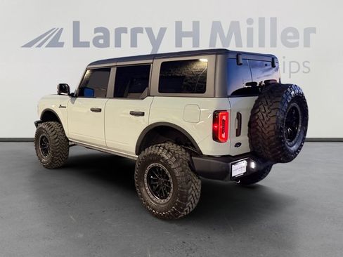Certified 2024 Ford Bronco Wildtrak AWD/4WD image 3