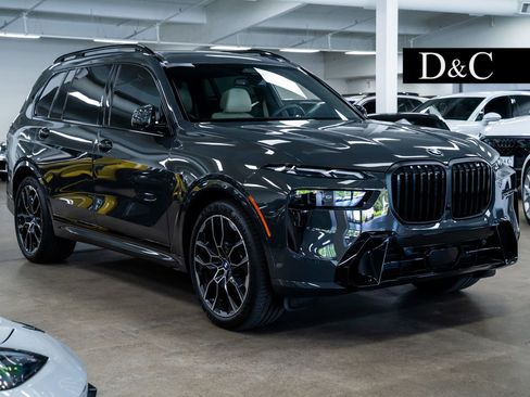 Used 2026 BMW X7 xDrive40i w/ Executive Package AWD/4WD image 1