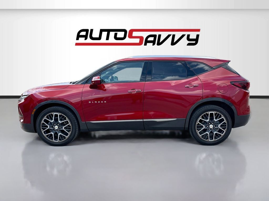 Used 2025 Chevrolet Blazer Premier w/ Driver Confidence II Package AWD/4WD image 4