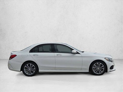 Used 2018 Mercedes-Benz C 300 Sedan image 4