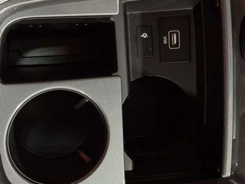 Used 2022 Hyundai Santa Fe Calligraphy image 21