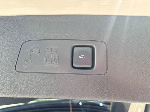 Used 2023 Lincoln Corsair Reserve w/ Equipment Group 202A image 31