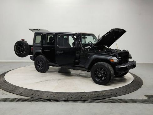 Used 2021 Jeep Wrangler Unlimited Sport image 9