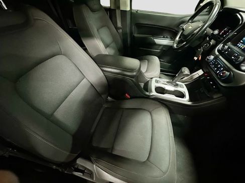 Used 2021 Chevrolet Colorado LT w/ LT Convenience Package image 28