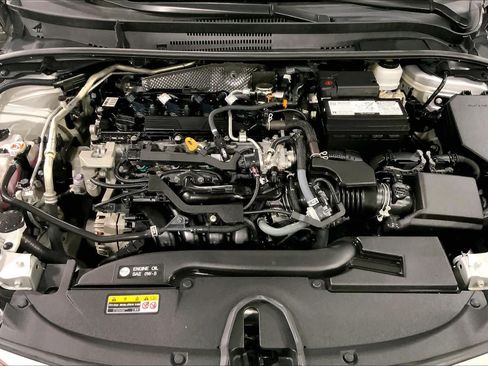 Used 2024 Toyota Corolla LE FWD image 32